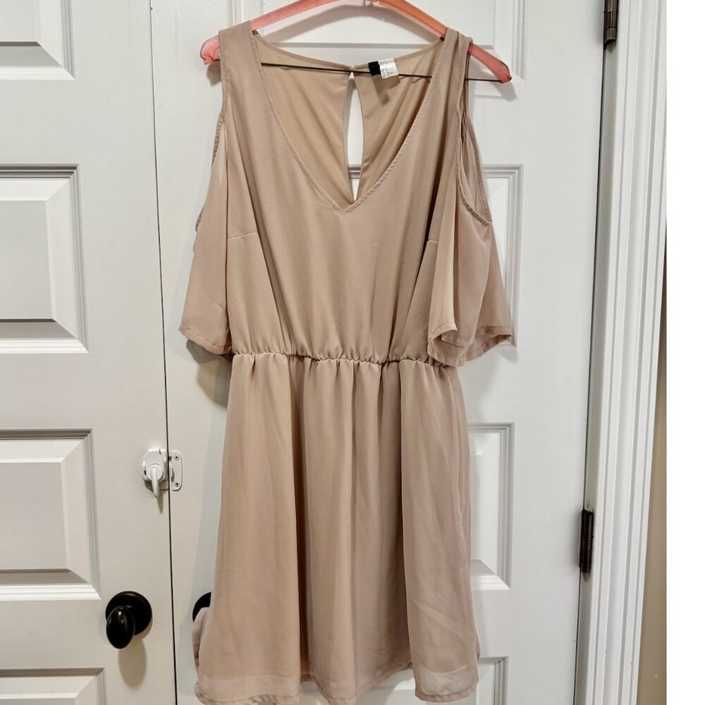 H&M Beige Cold Shoulder Dress – Size 12